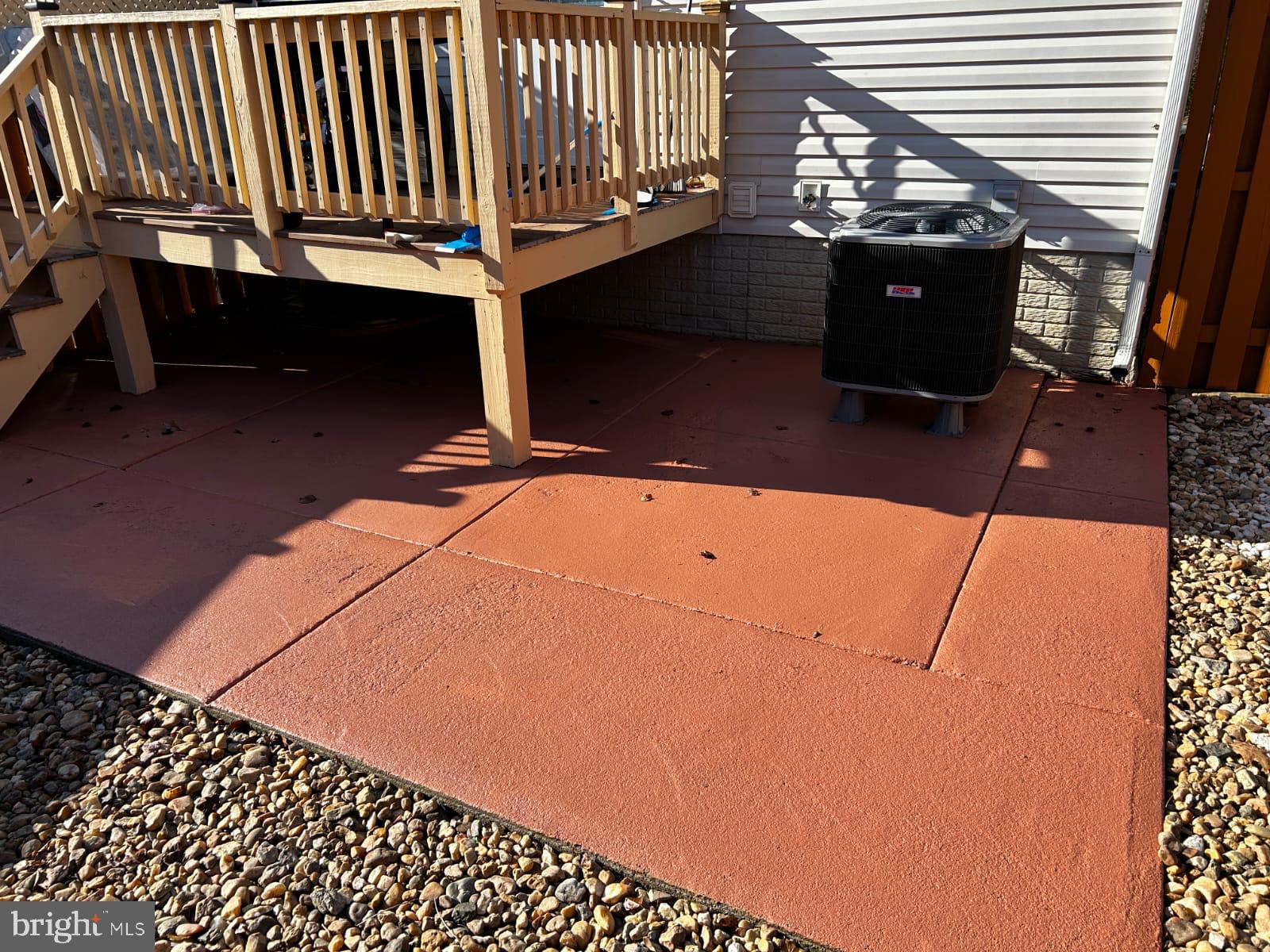 TOWNES AT EASTSIDE VILLG - Residential Lease