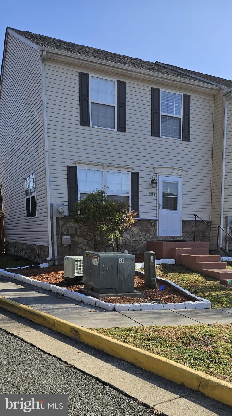 TOWNES AT EASTSIDE VILLG - Residential Lease