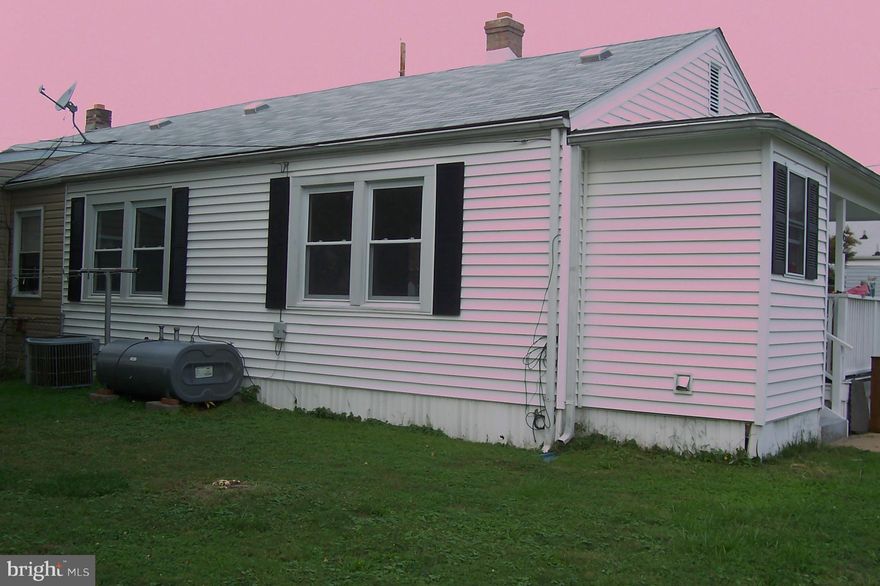 Nice duplex in Potomac Heights. 2 bedrooms and 1 bath. New carpet throughout. New flooring in kitchen and bath. Some new paint also. Covered porch with new carpet. Great parking !! Monthly operating payment includes water, sewer, trash pickup, property taxes, master insurance policy, pool, playgrounds and more. Must be approved for membership. This unit is priced to sell !!  Don't miss it.