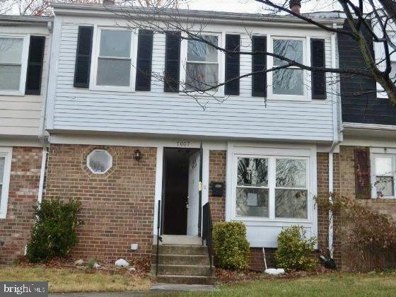 WOODSTREAM VILLAGE - Residential