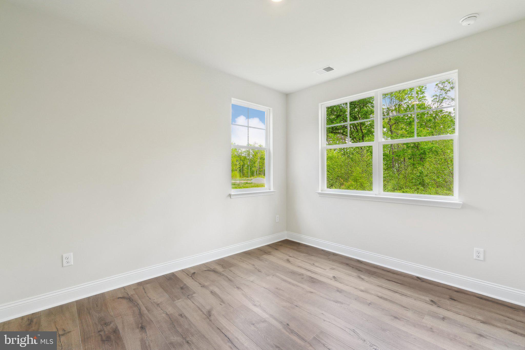 SPRING LAKES - Residential