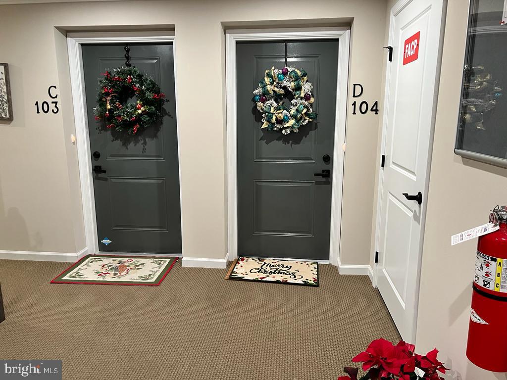 LAKE LINGANORE - Residential Lease