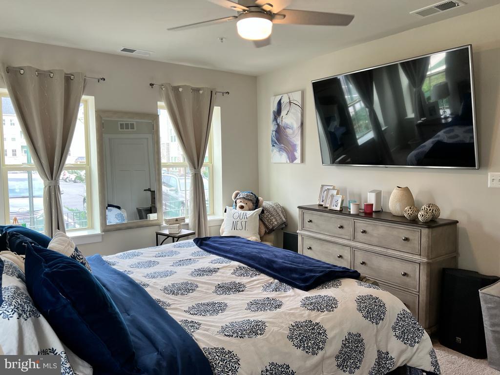 LAKE LINGANORE - Residential Lease