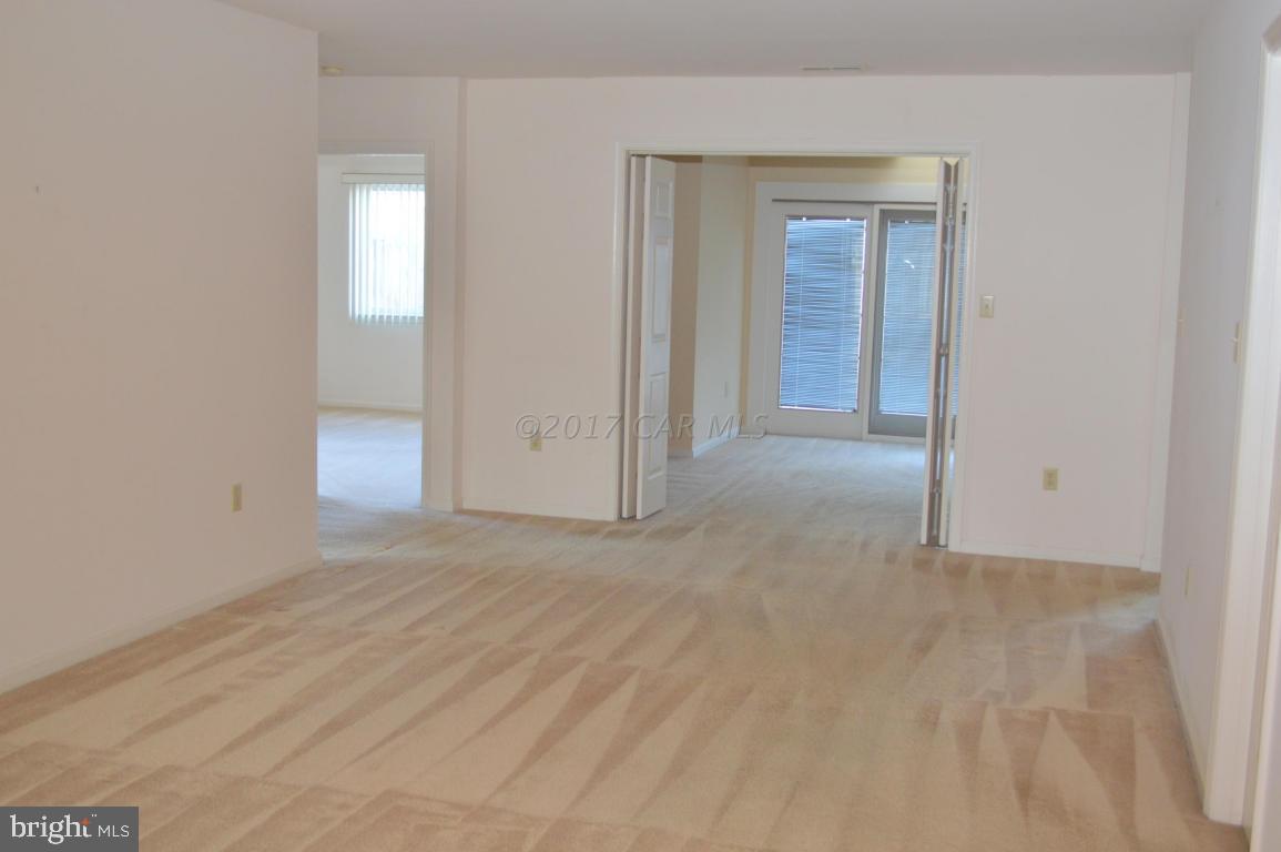 SPRING CHASE - Residential