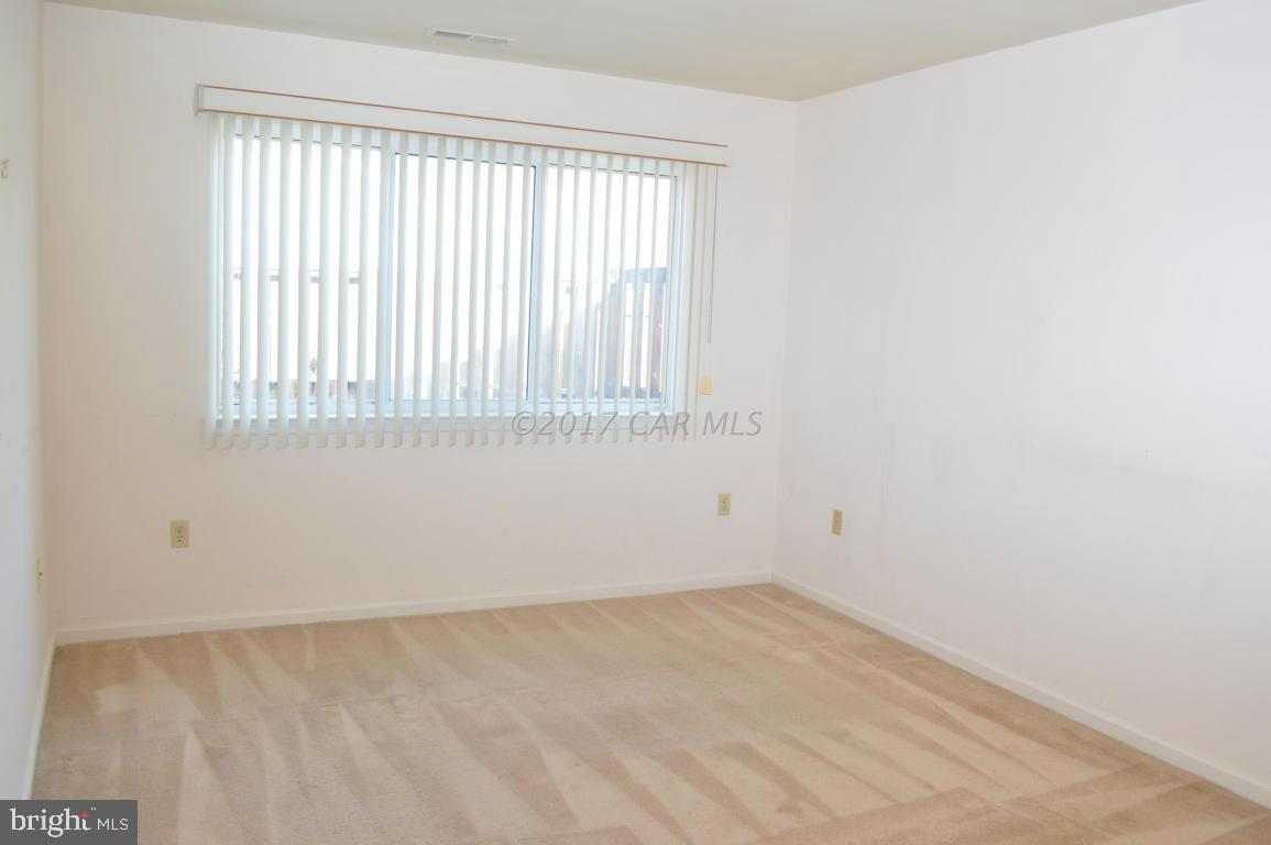 SPRING CHASE - Residential