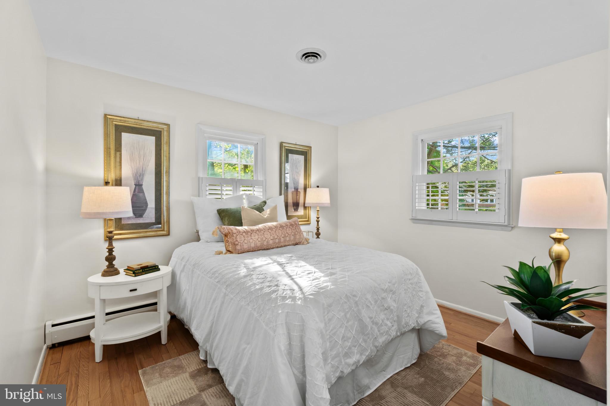 WINDEMERE ACRES - Residential