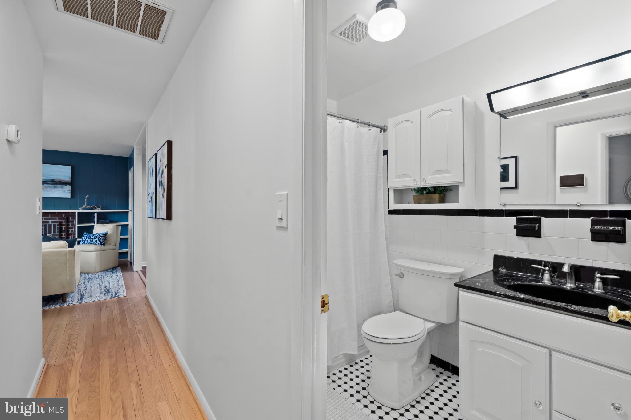 WINDEMERE ACRES - Residential