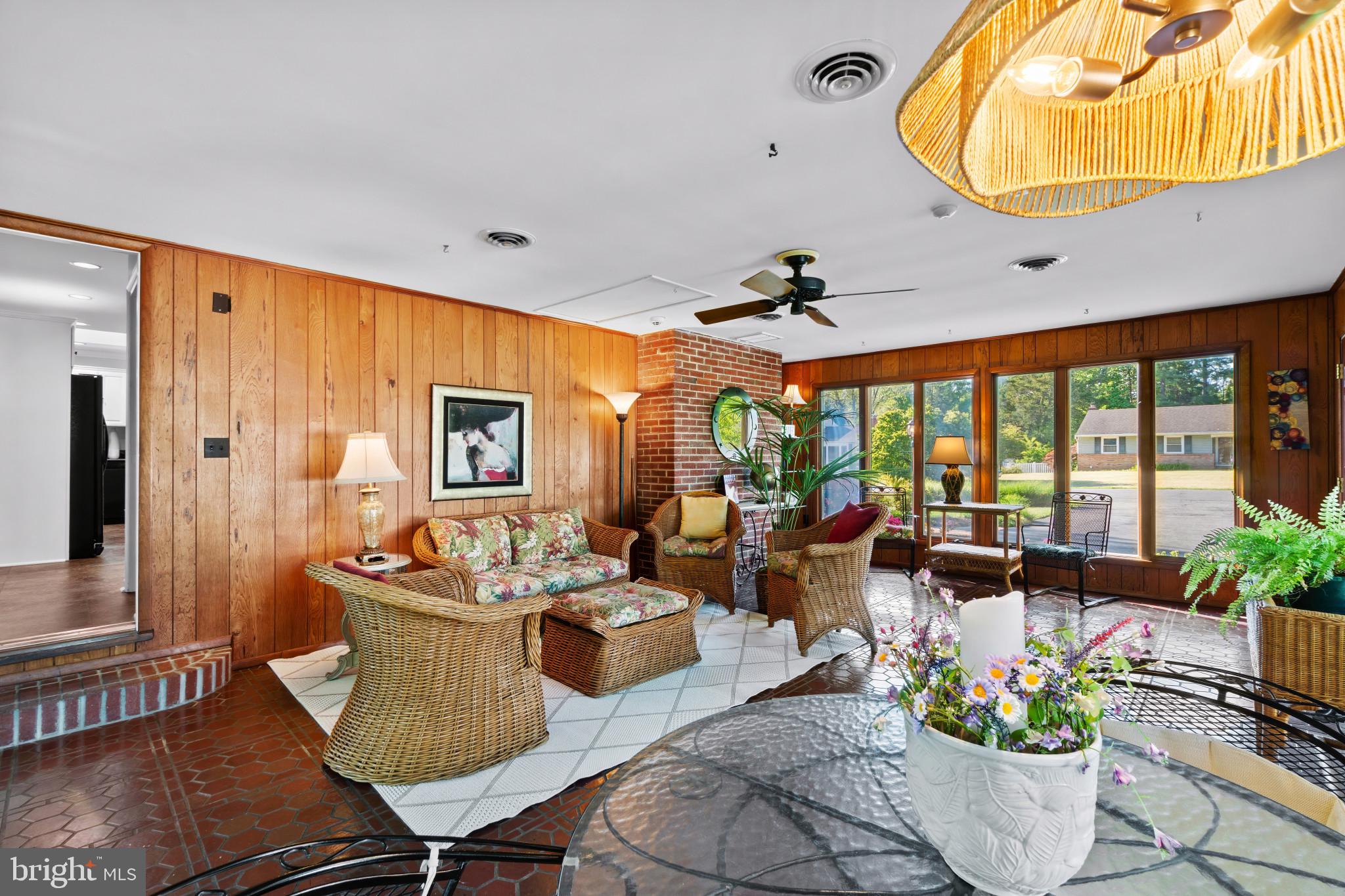 WINDEMERE ACRES - Residential