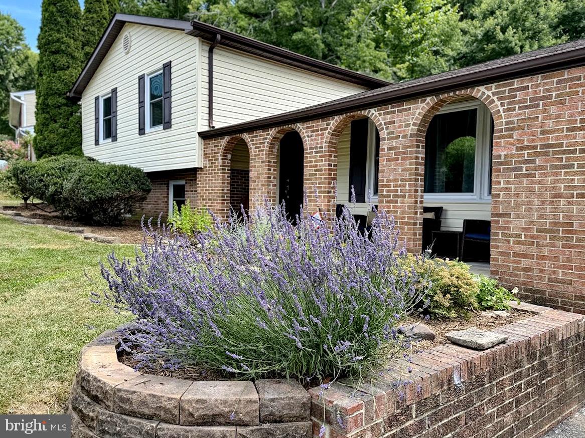 EUTAW FOREST - Residential