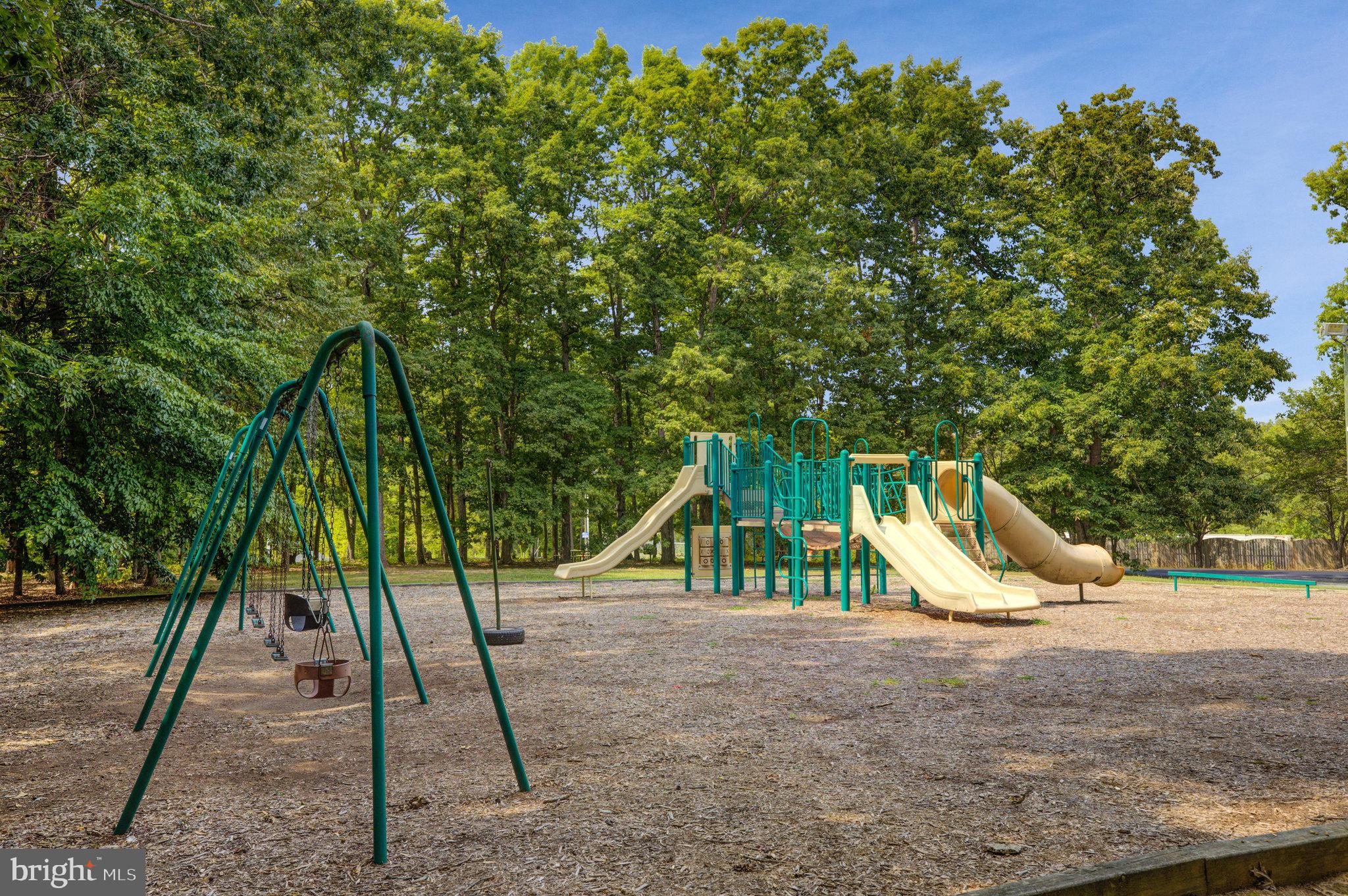 WILDERNESS SHORES - Residential