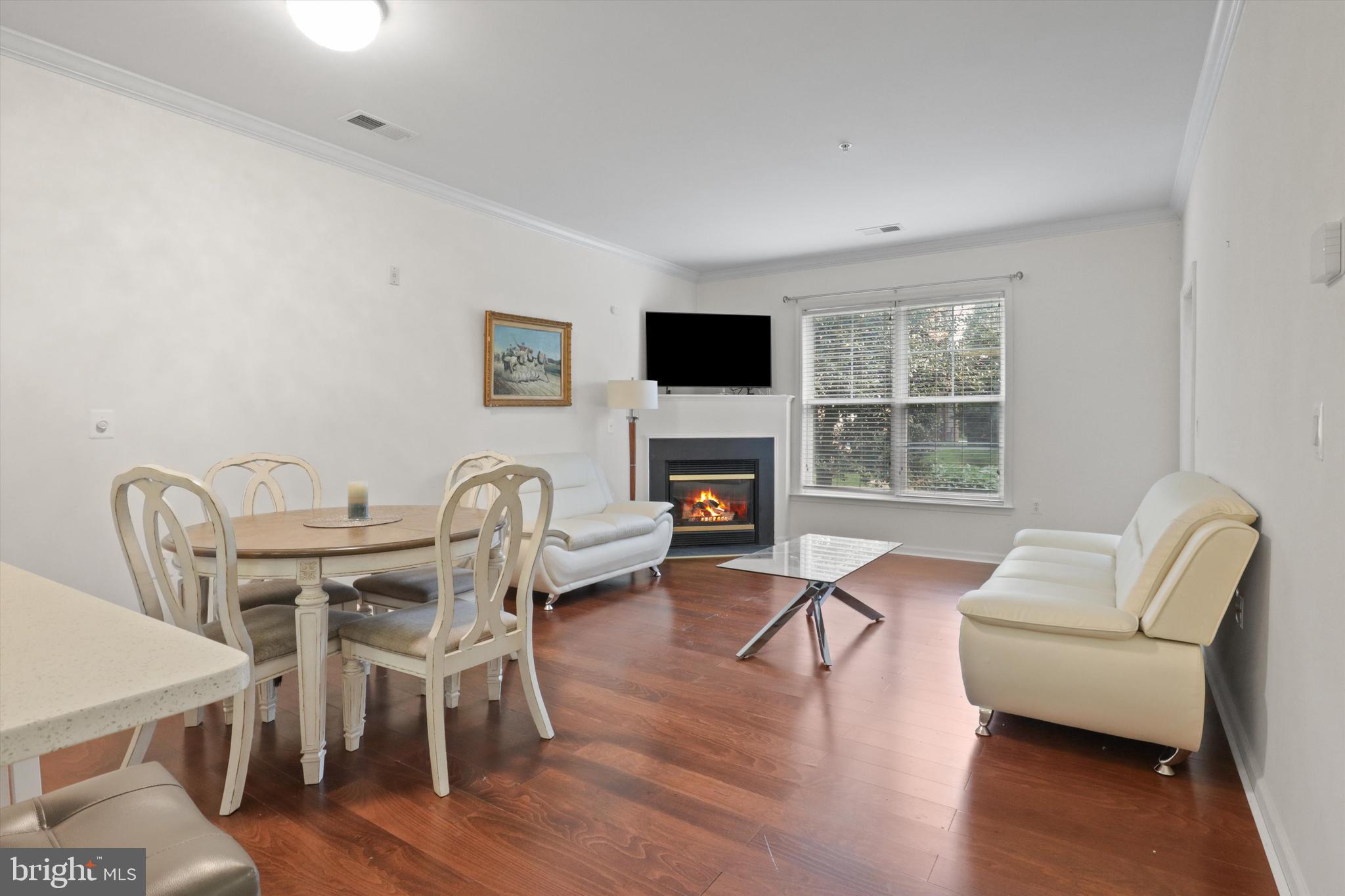 CHANTILLY PARK - Residential