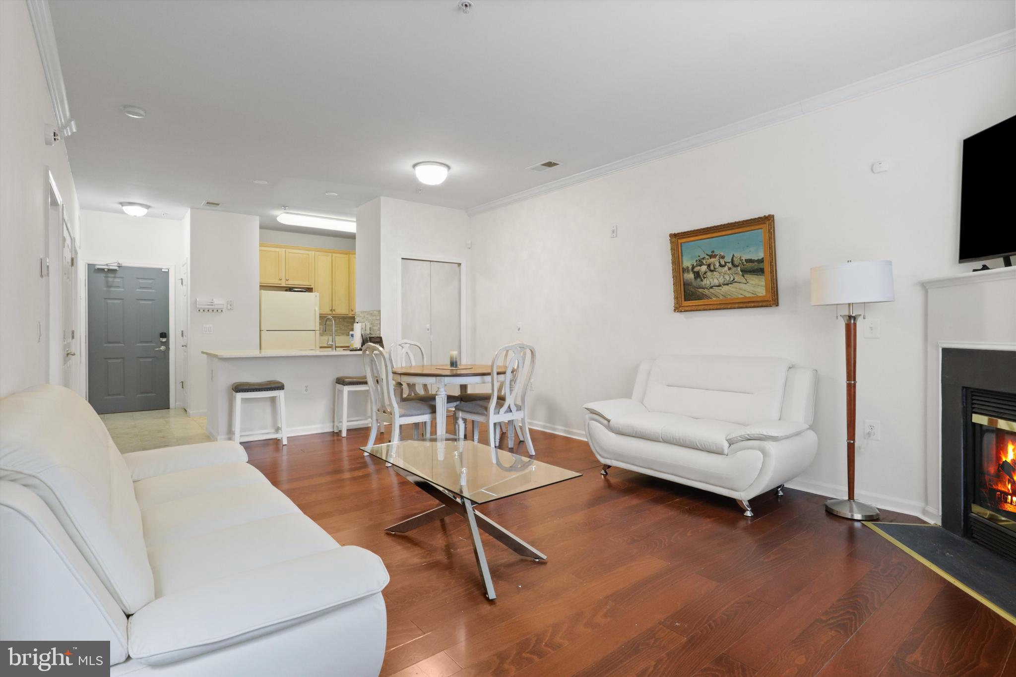 CHANTILLY PARK - Residential