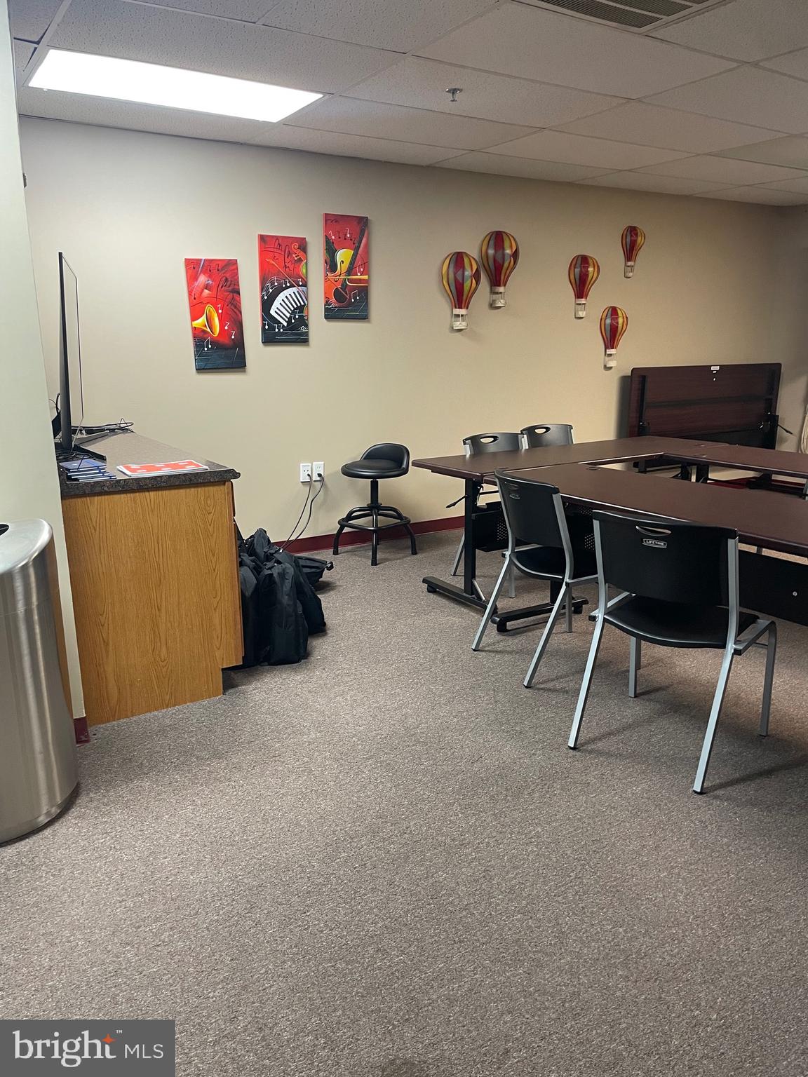 NONE AVAILABLE - Commercial Lease