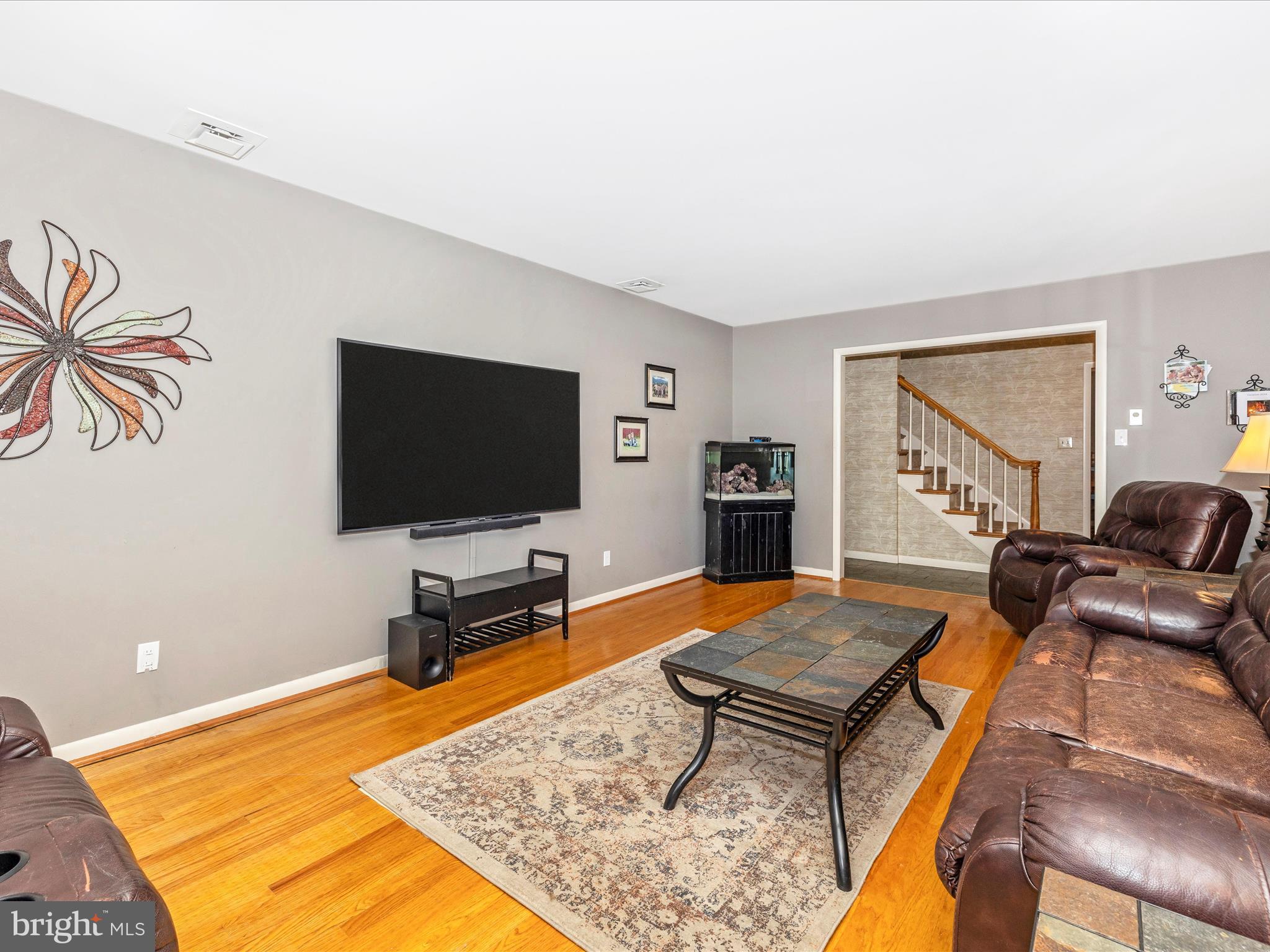 SPRING VALLEY - Residential