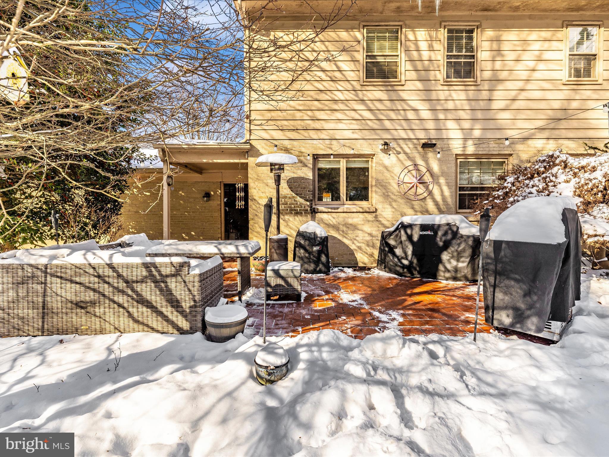 SPRING VALLEY - Residential