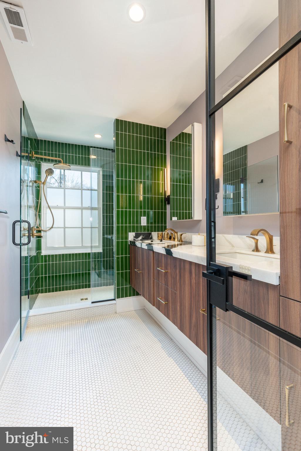 NEW HOPE - Residential