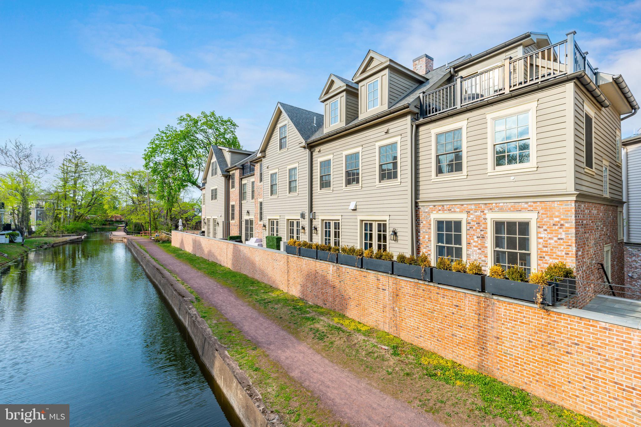 NEW HOPE - Residential