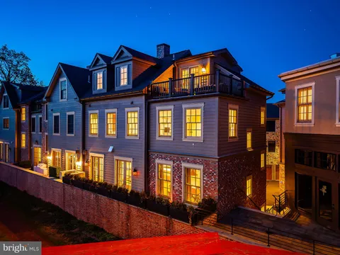 18 W Mechanic Street Unit 1, New Hope, PA MLS: PABU2118010