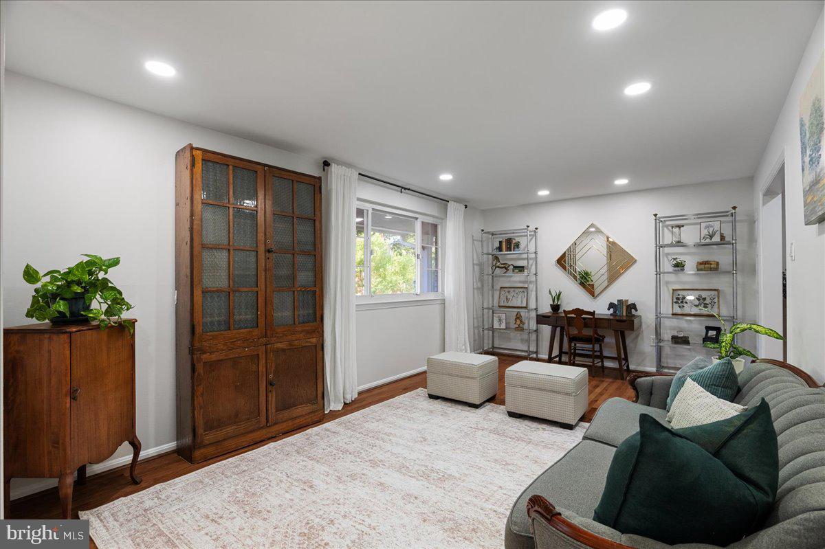 4903 CHANTERY COURT