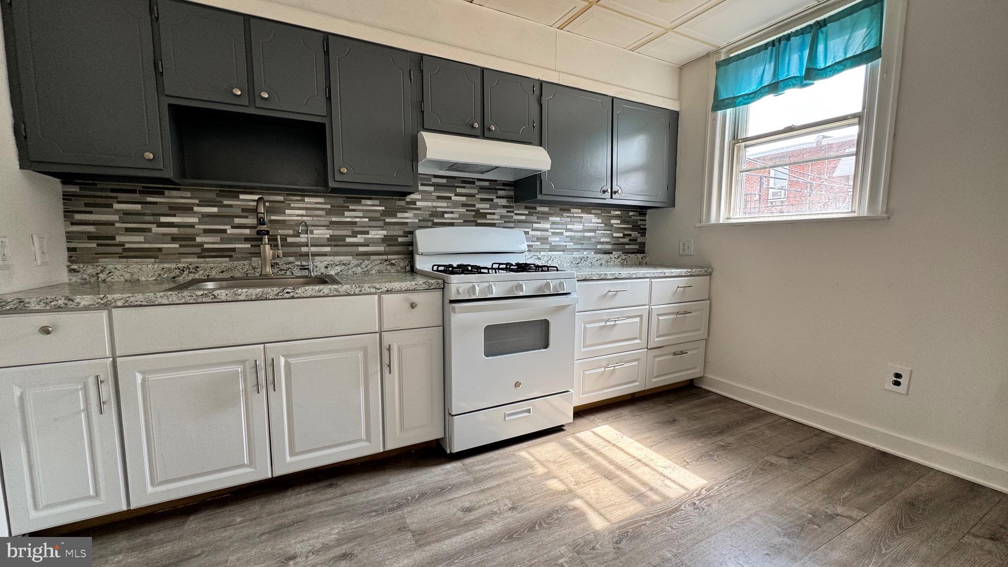 HOLMESBURG - Residential
