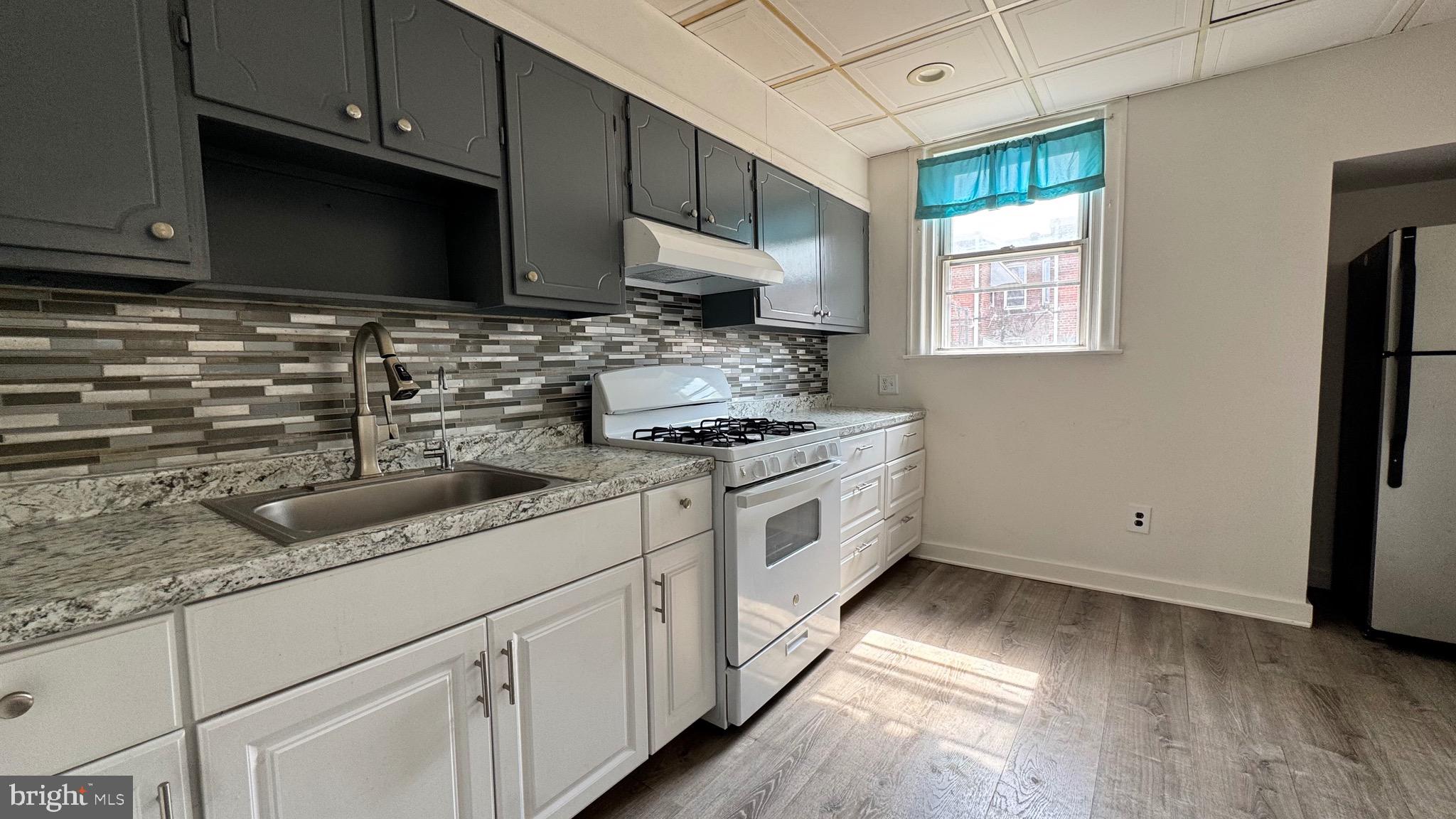 HOLMESBURG - Residential