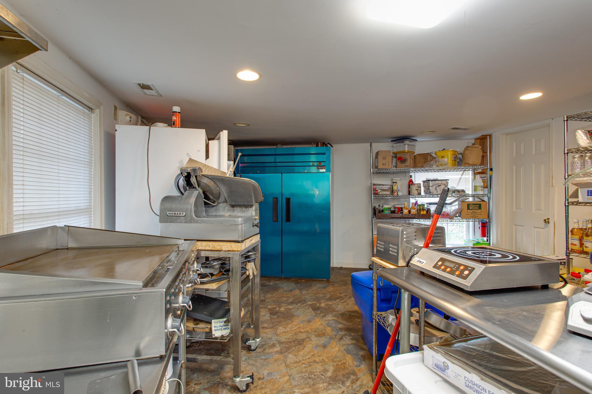 COBB ISLAND - Residential