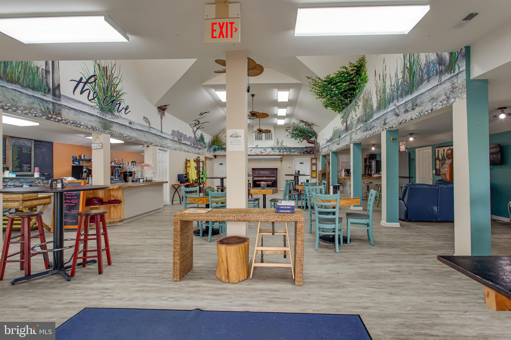 COBB ISLAND - Residential