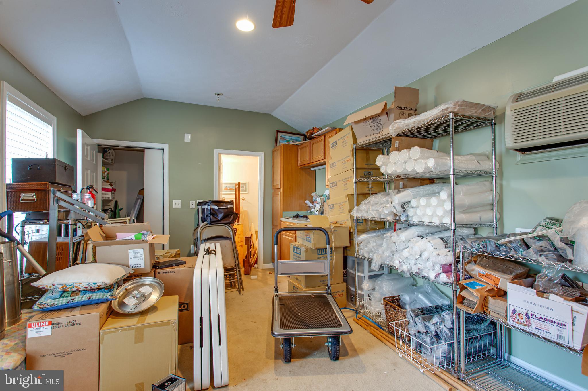 COBB ISLAND - Residential