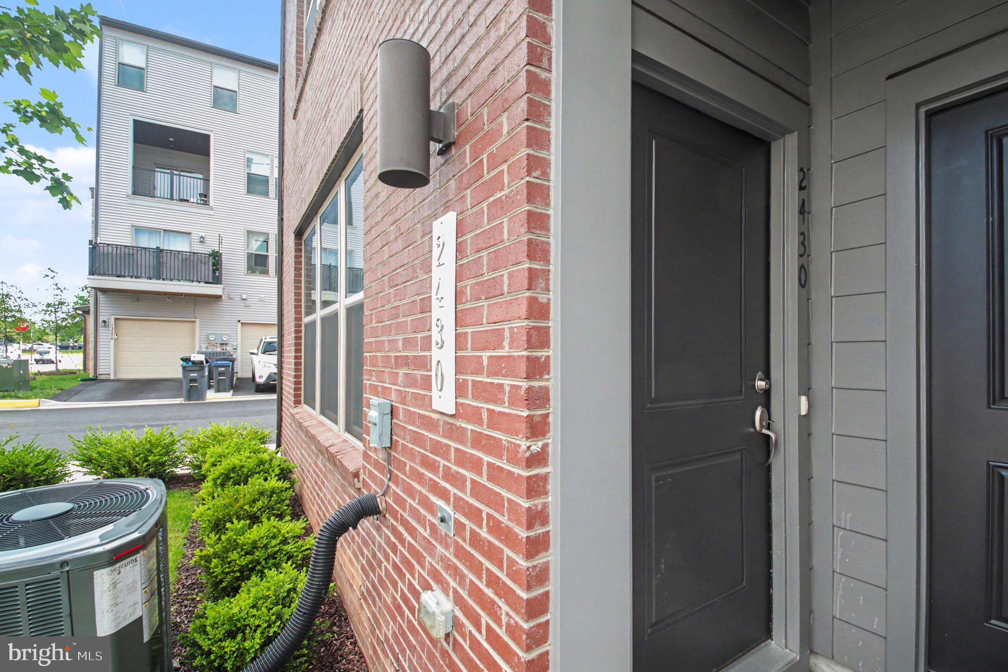 2430 SILVER LINE ALLEY