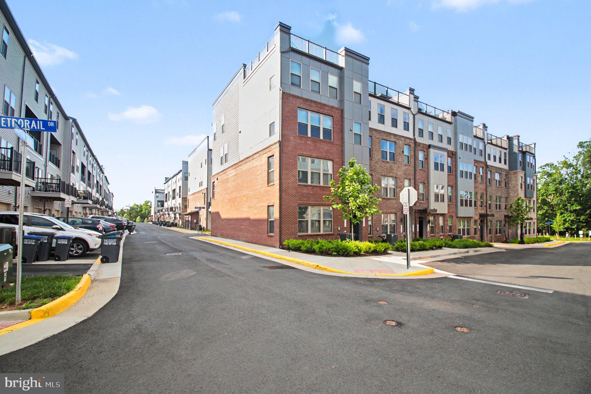2430 SILVER LINE ALLEY