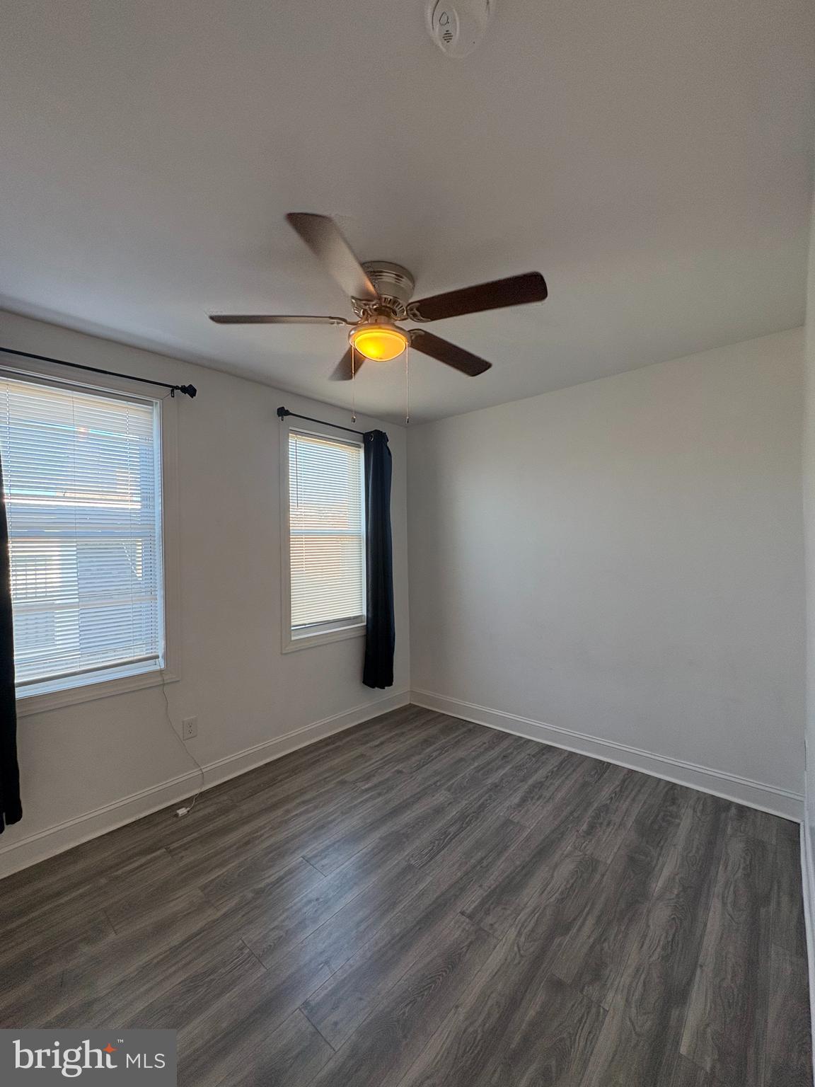 HUNTING PARK - Residential Lease