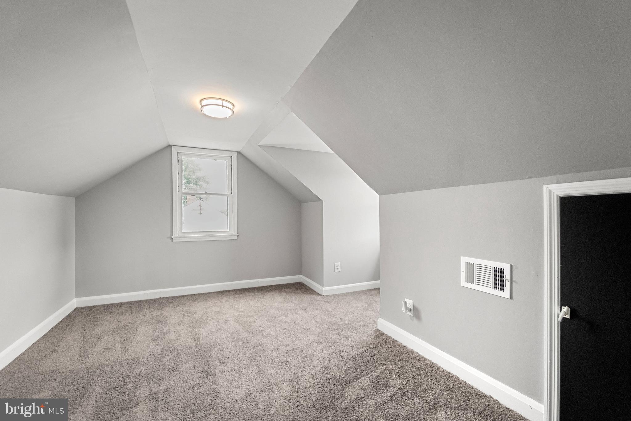 BROOKLYN HEIGHTS - Residential