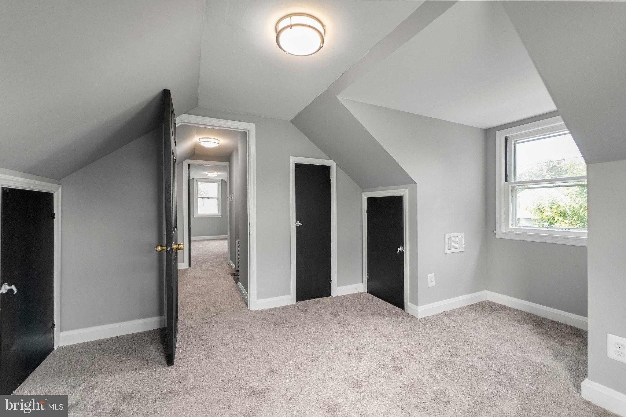 BROOKLYN HEIGHTS - Residential