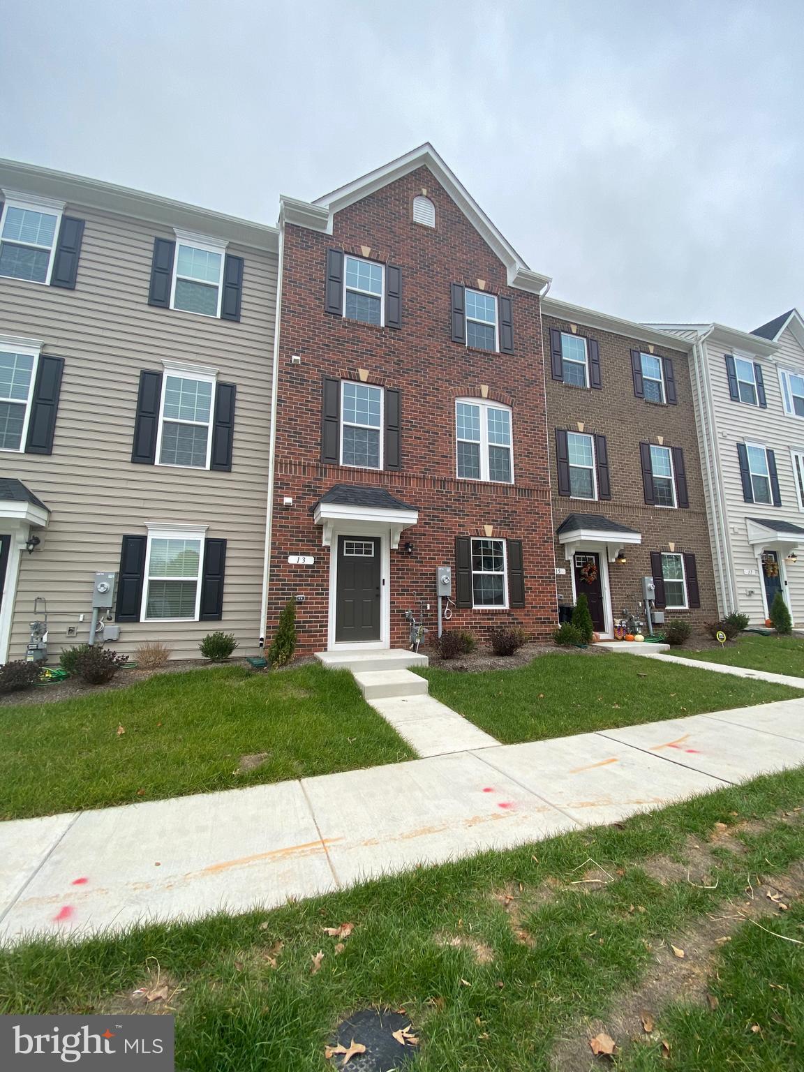 HIGHGATE VILLAGE - Residential