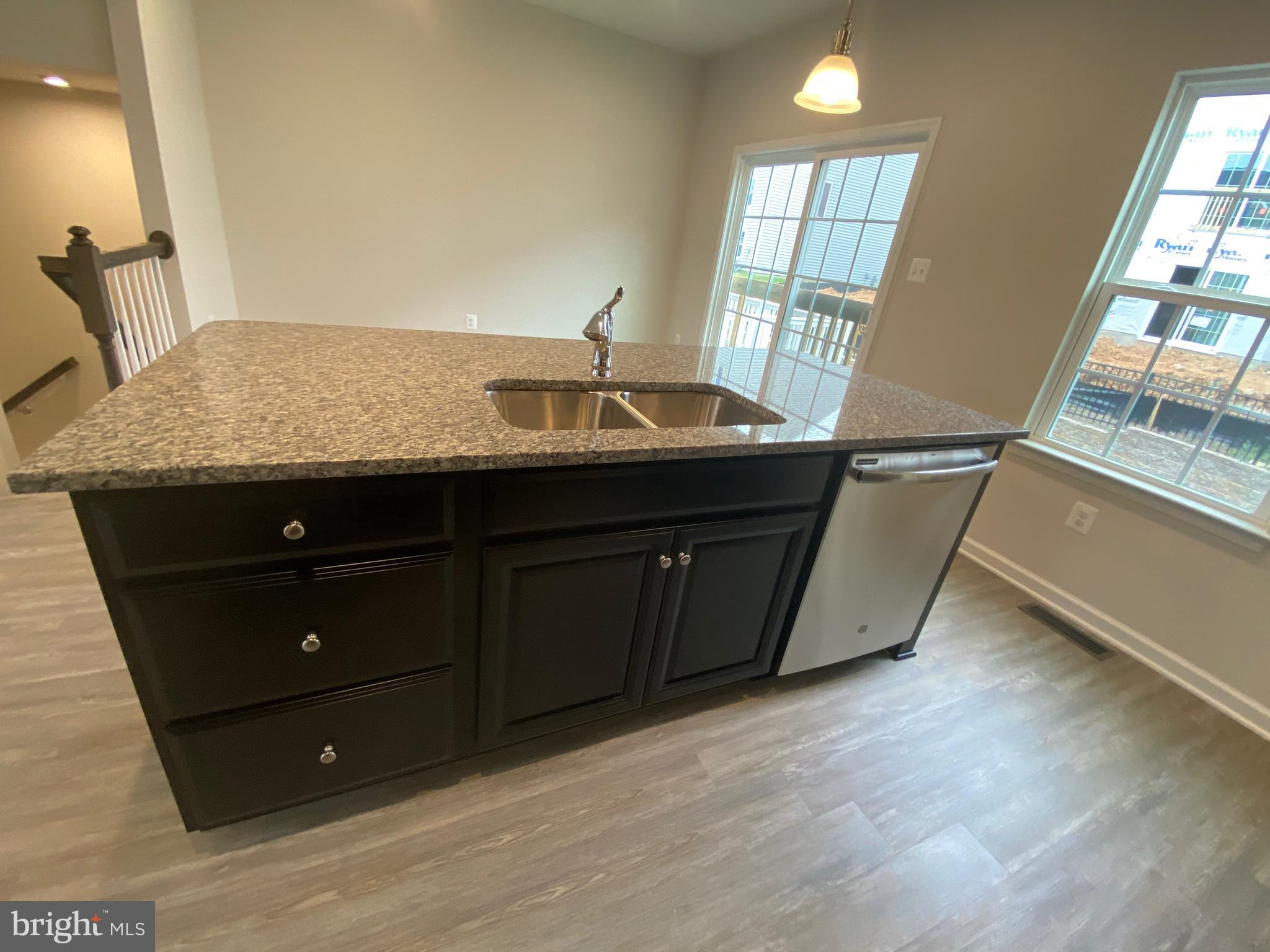 HIGHGATE VILLAGE - Residential