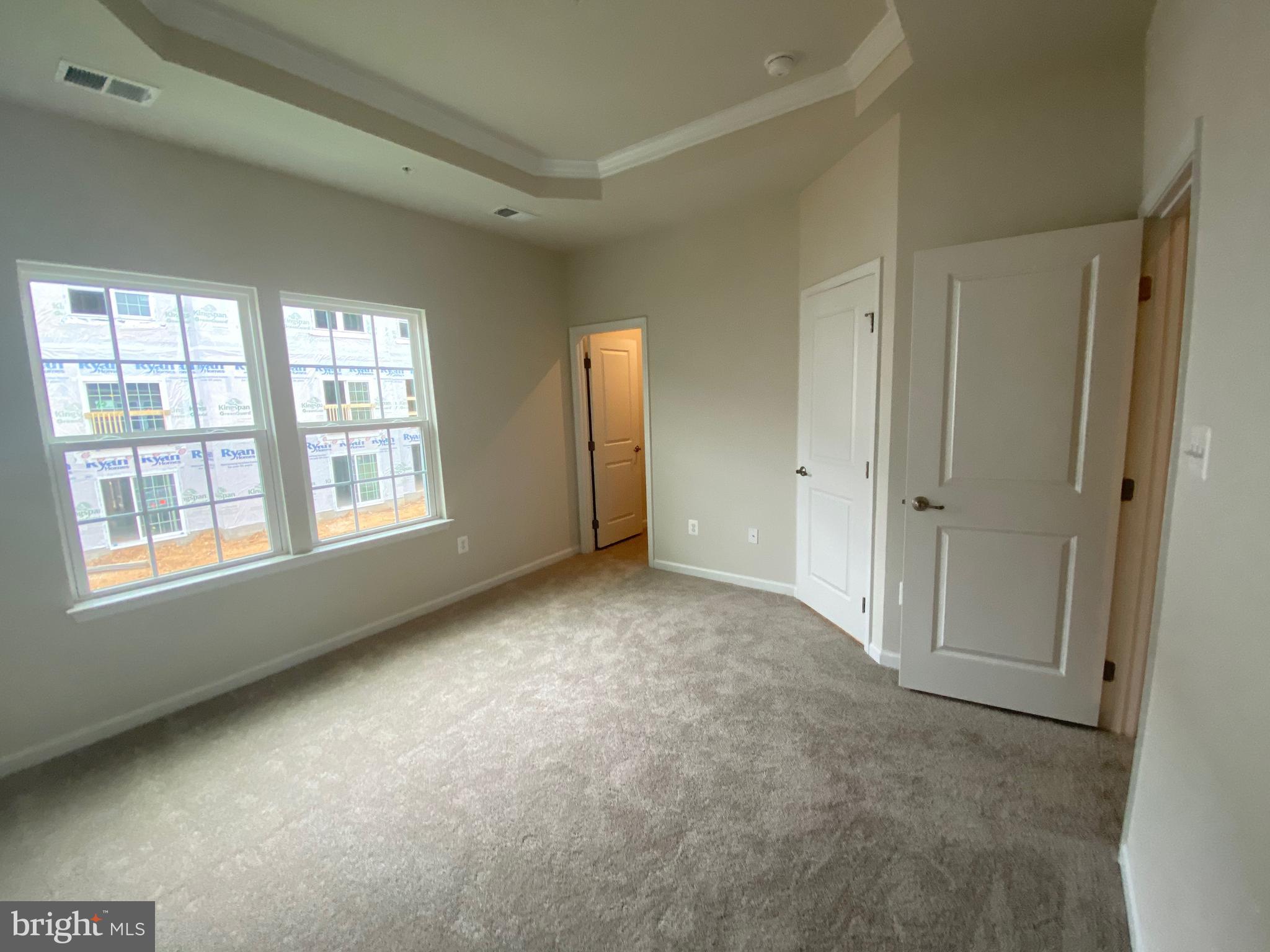 HIGHGATE VILLAGE - Residential