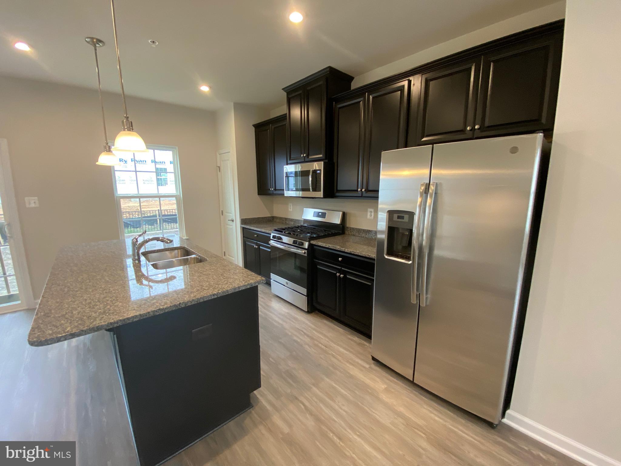 HIGHGATE VILLAGE - Residential