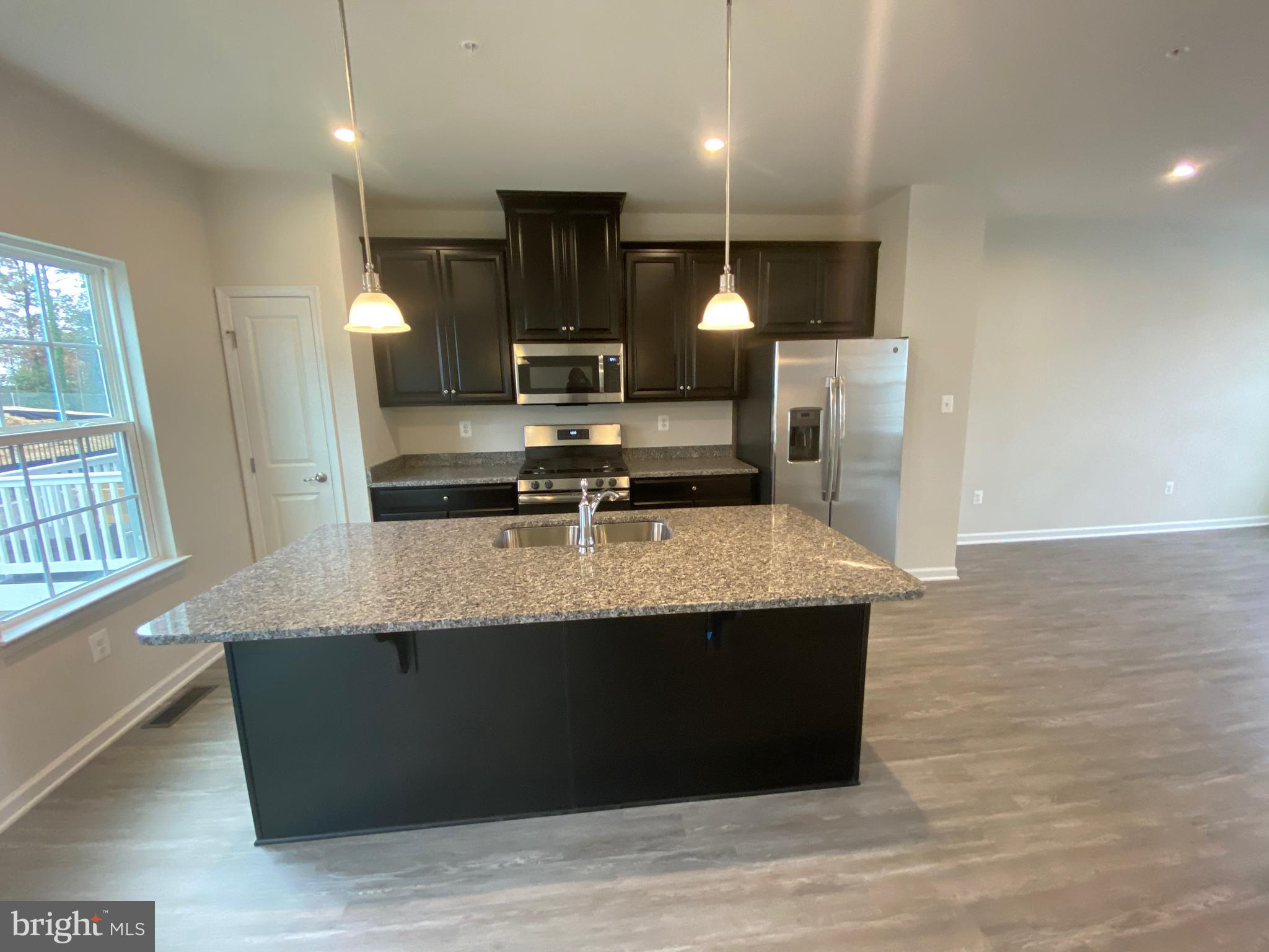 HIGHGATE VILLAGE - Residential