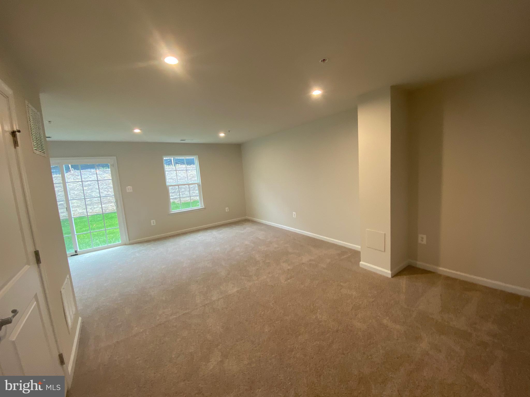 HIGHGATE VILLAGE - Residential