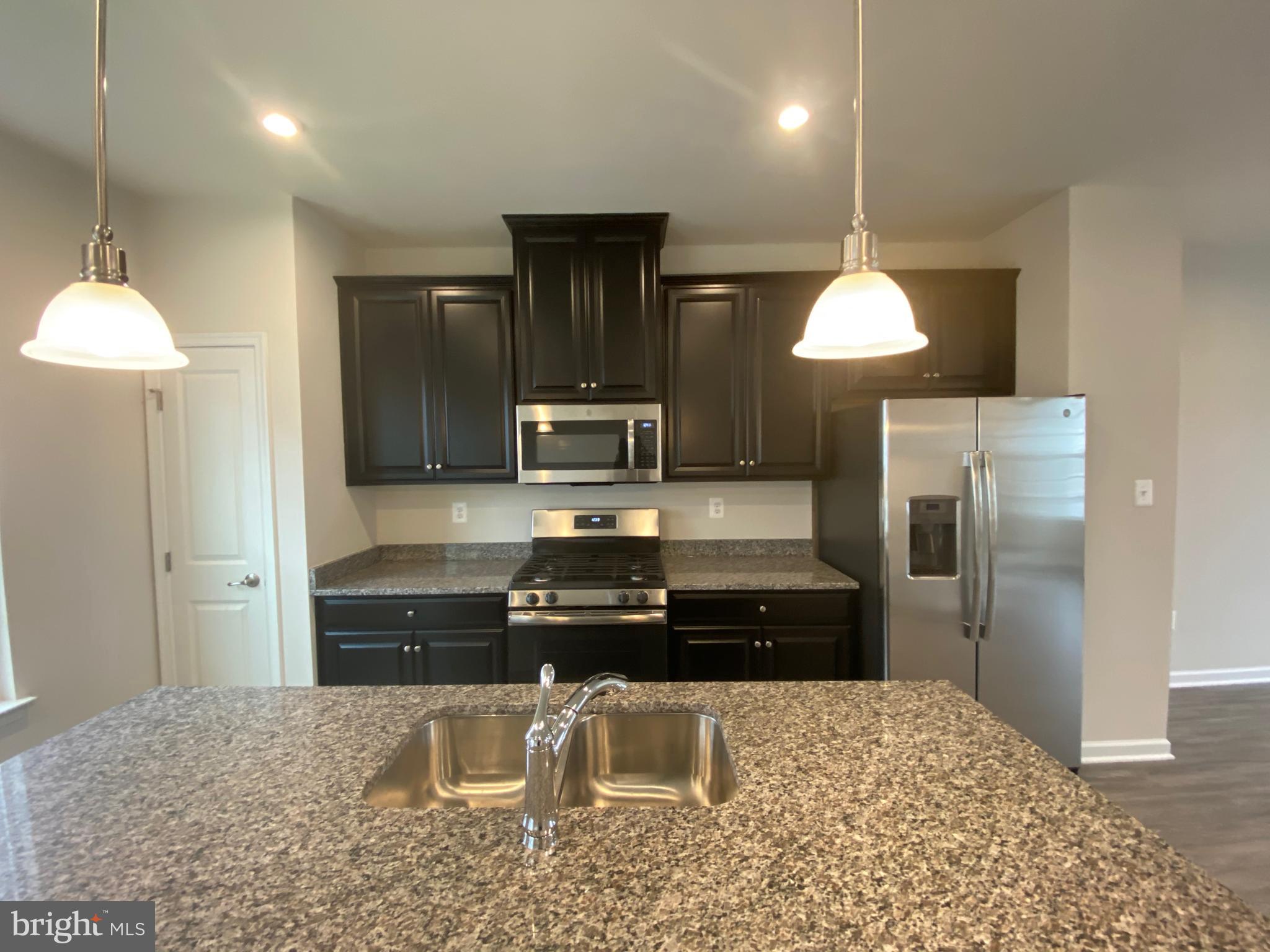 HIGHGATE VILLAGE - Residential