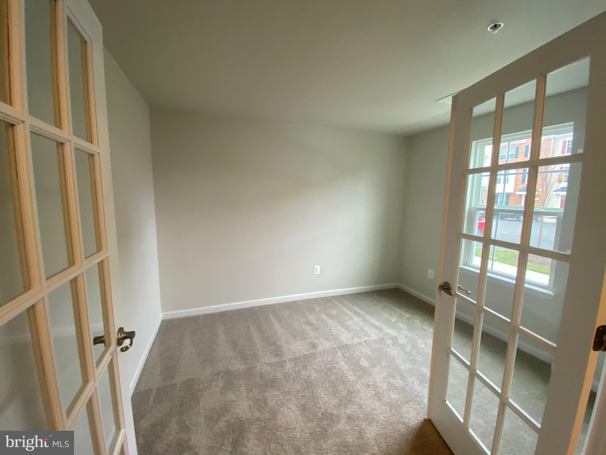 HIGHGATE VILLAGE - Residential