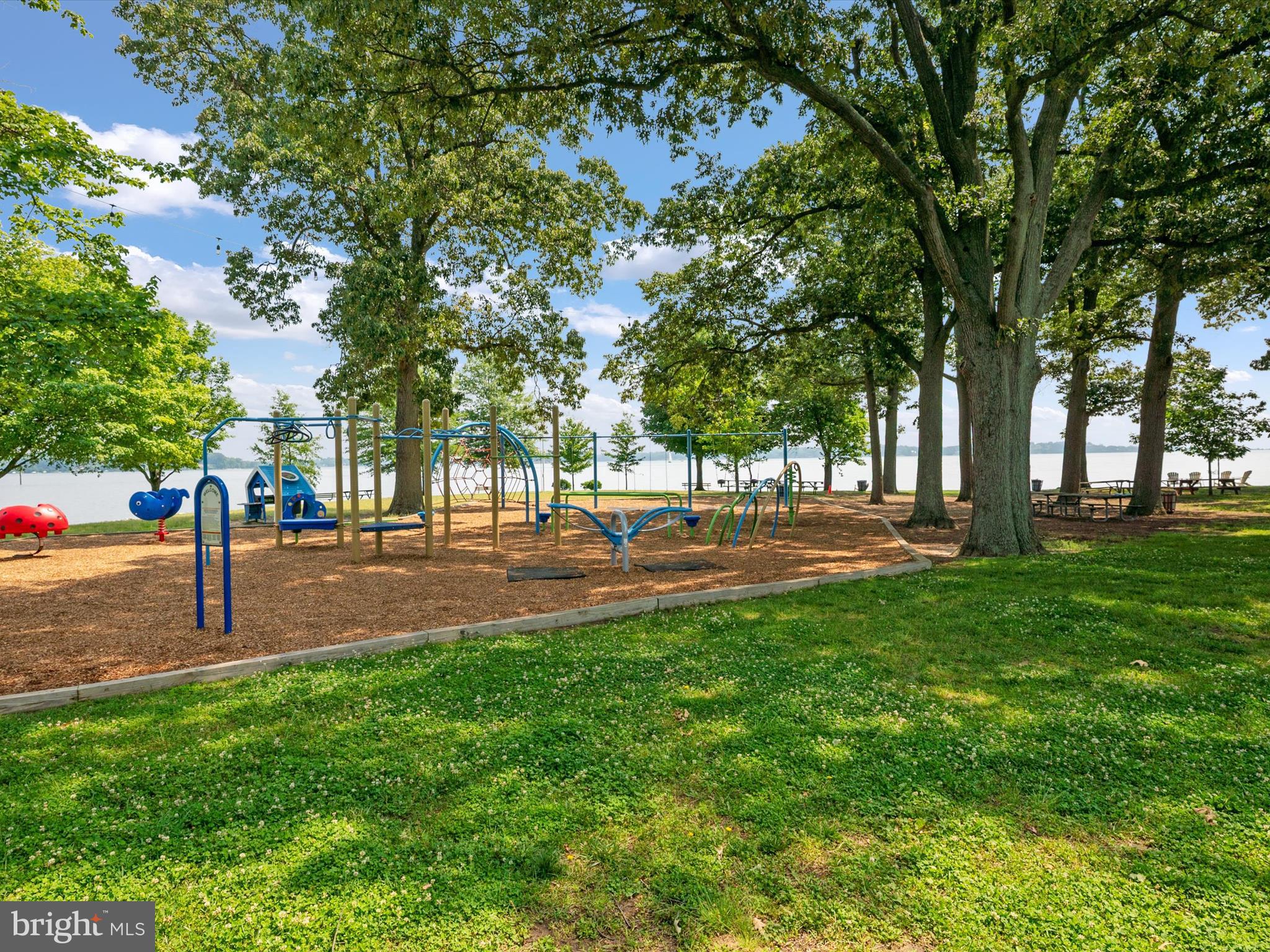 ULMSTEAD ESTATES - Residential