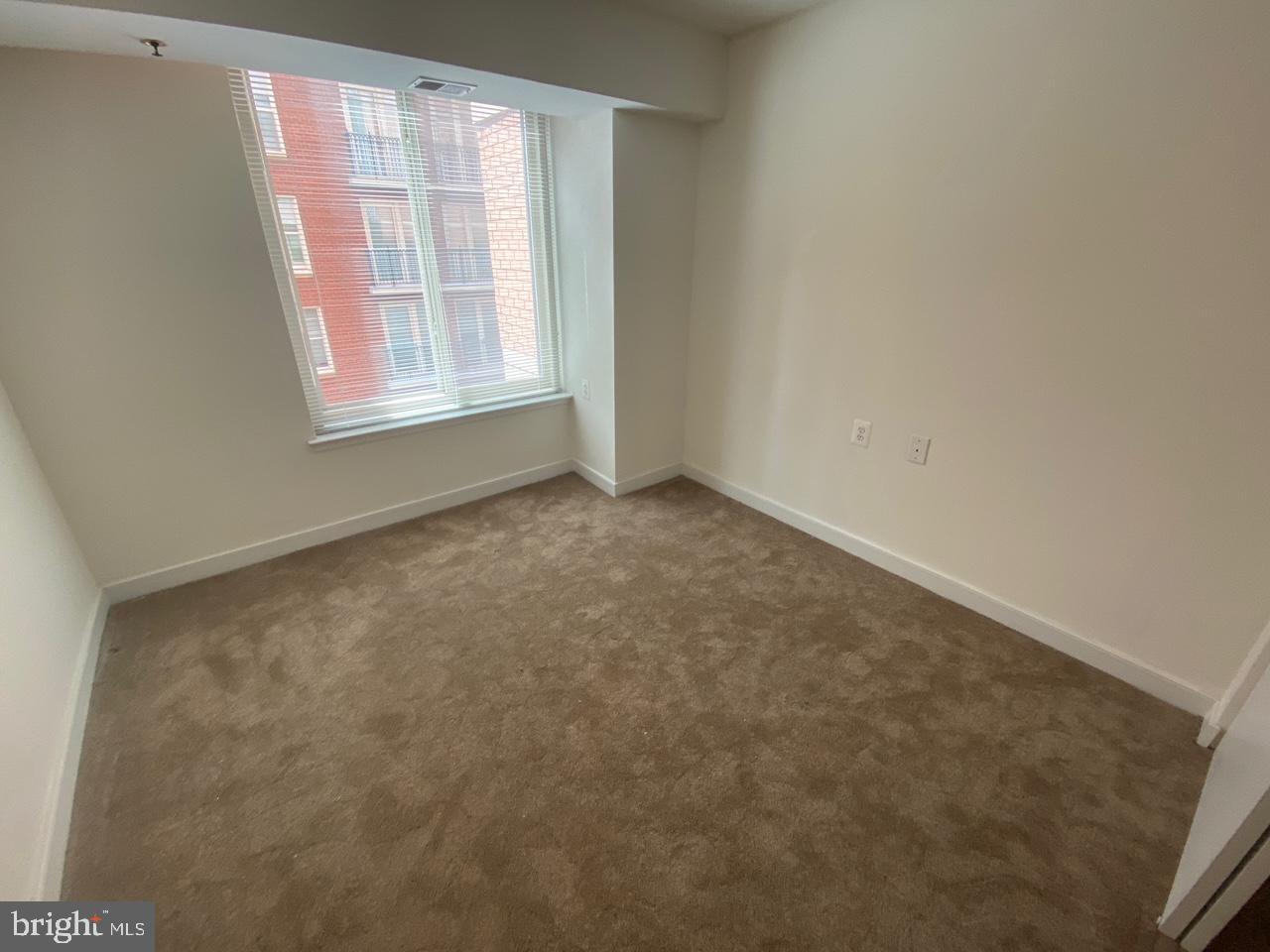 THE CHASE AT BETHESDA - Residential Lease