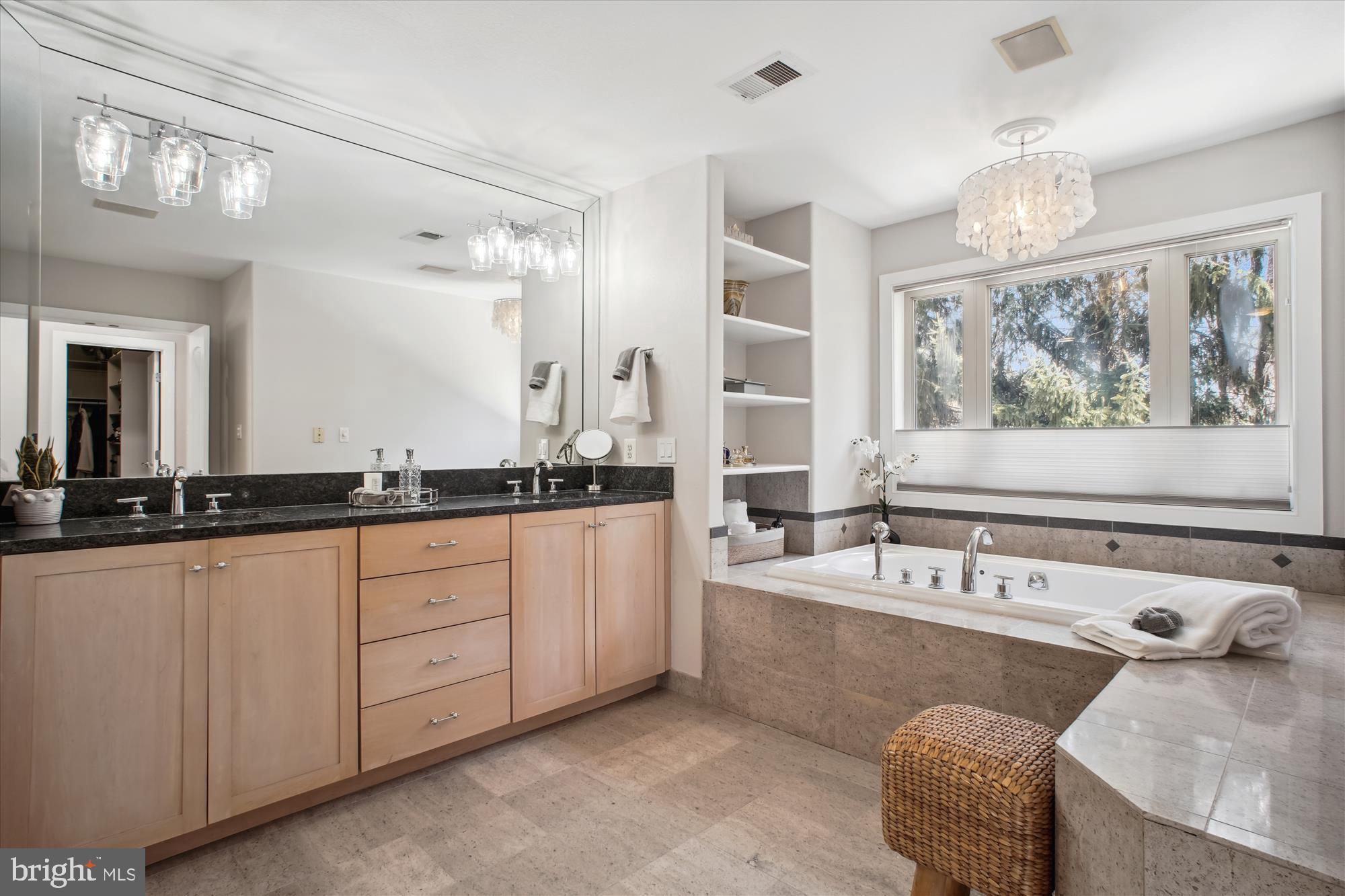 ESTATES AT LOWES - Residential