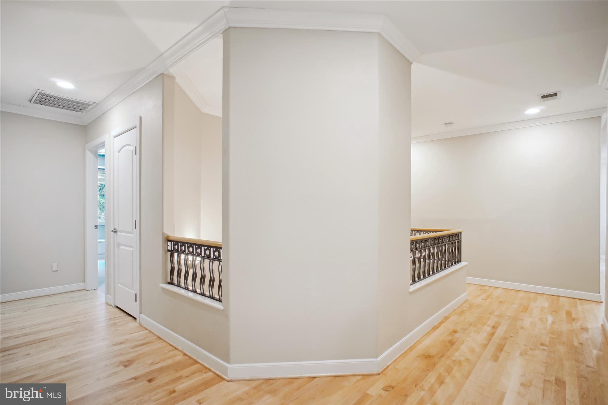 ESTATES AT LOWES - Residential