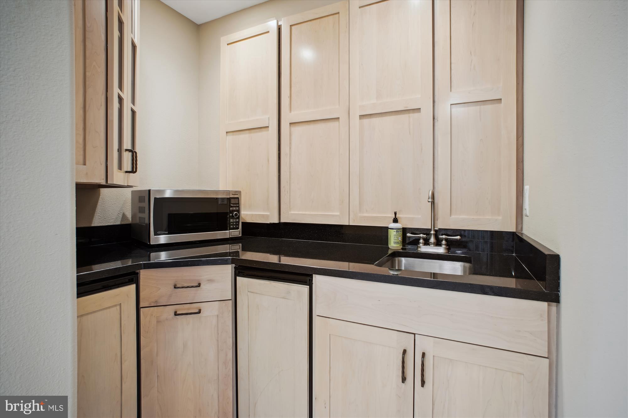 ESTATES AT LOWES - Residential