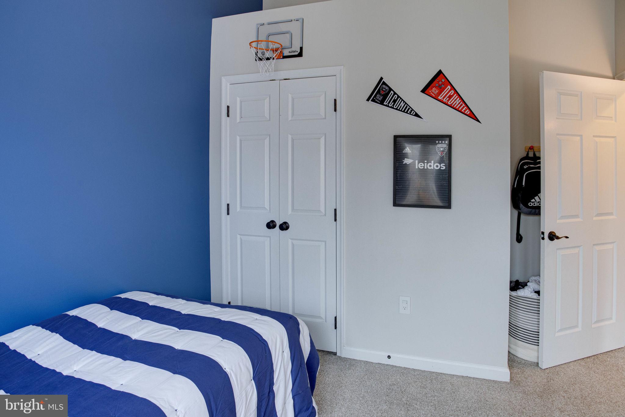 RANDOM HILLS LAND BAY - Residential