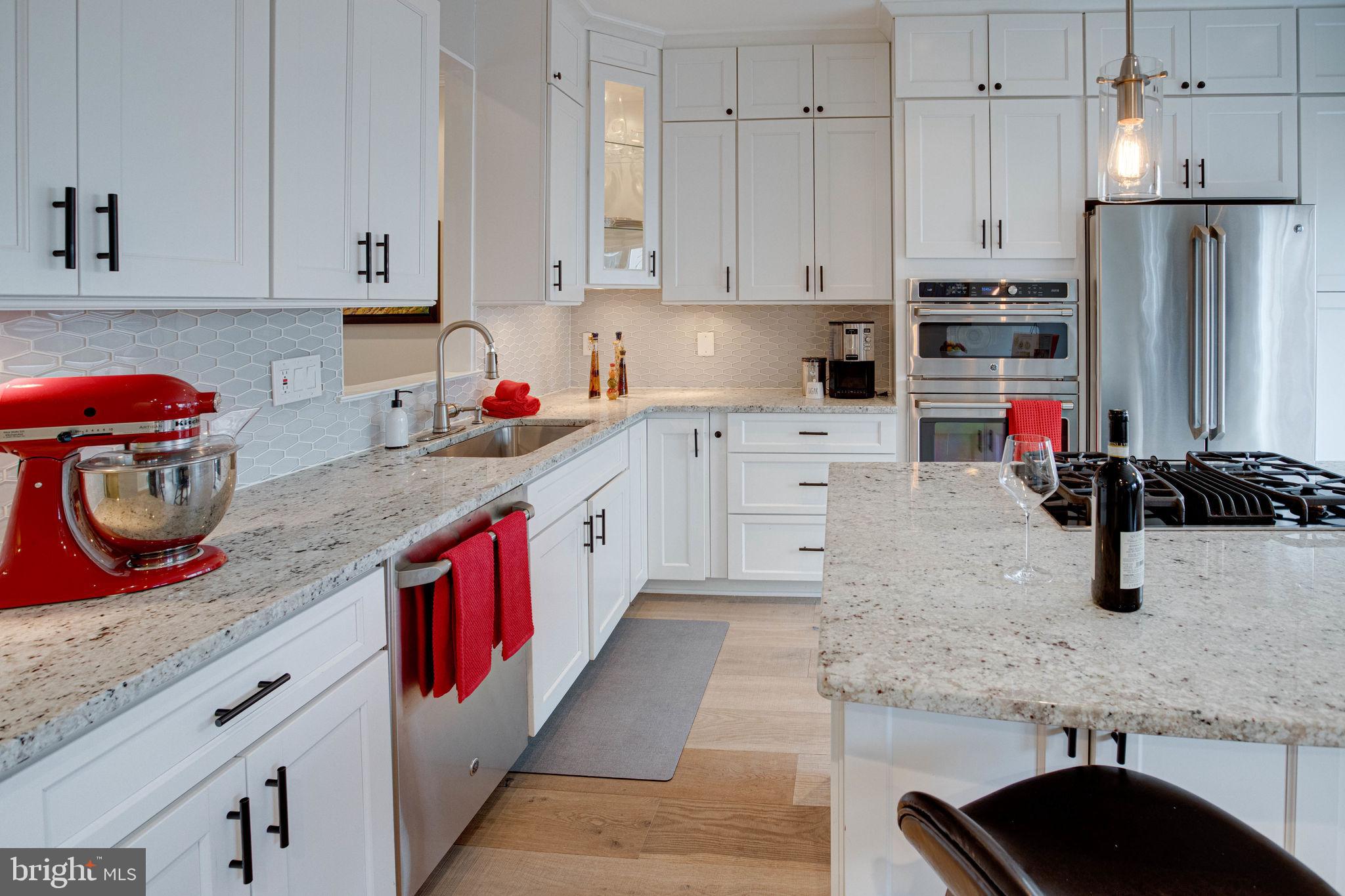 RANDOM HILLS LAND BAY - Residential