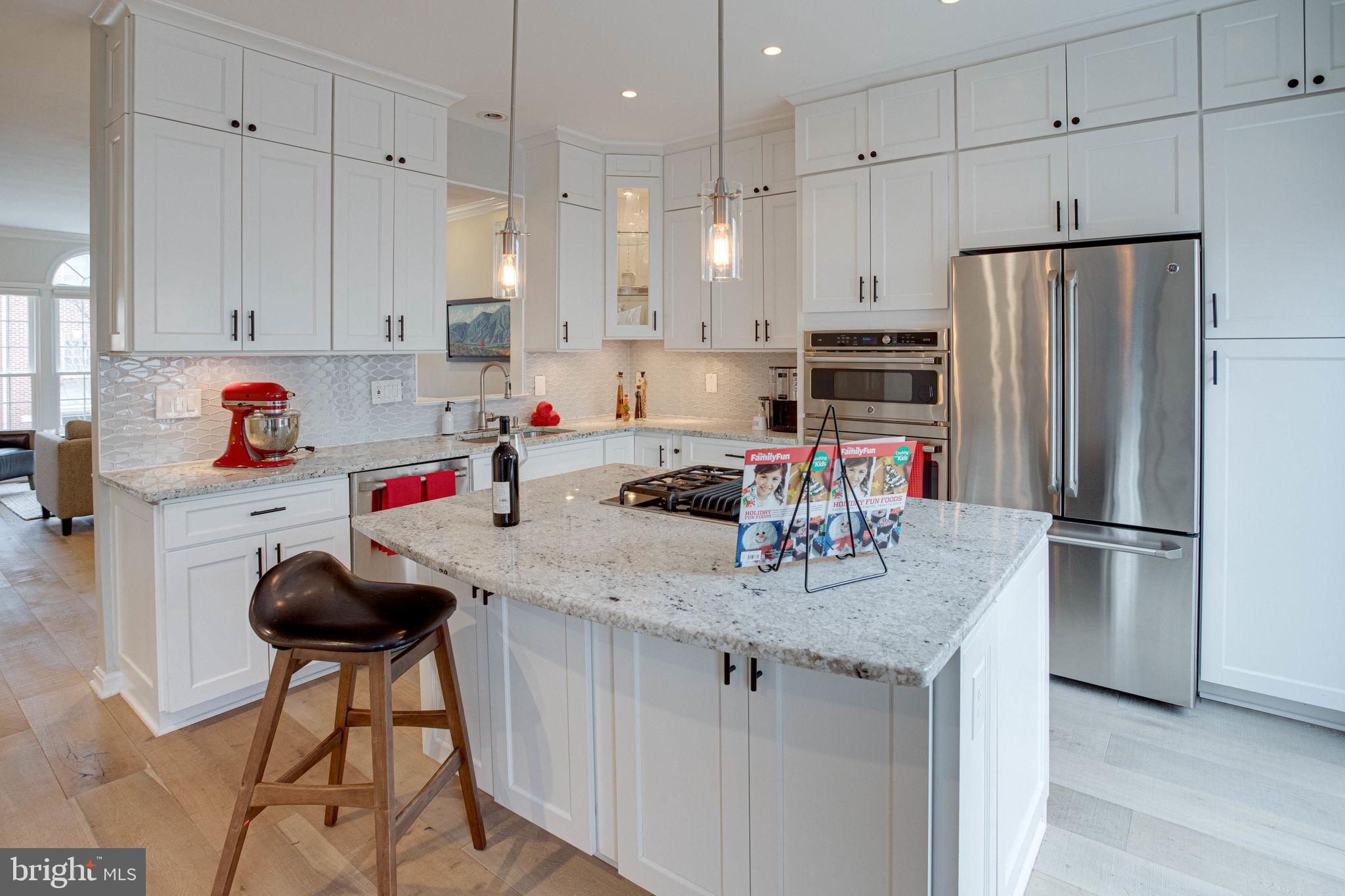 RANDOM HILLS LAND BAY - Residential