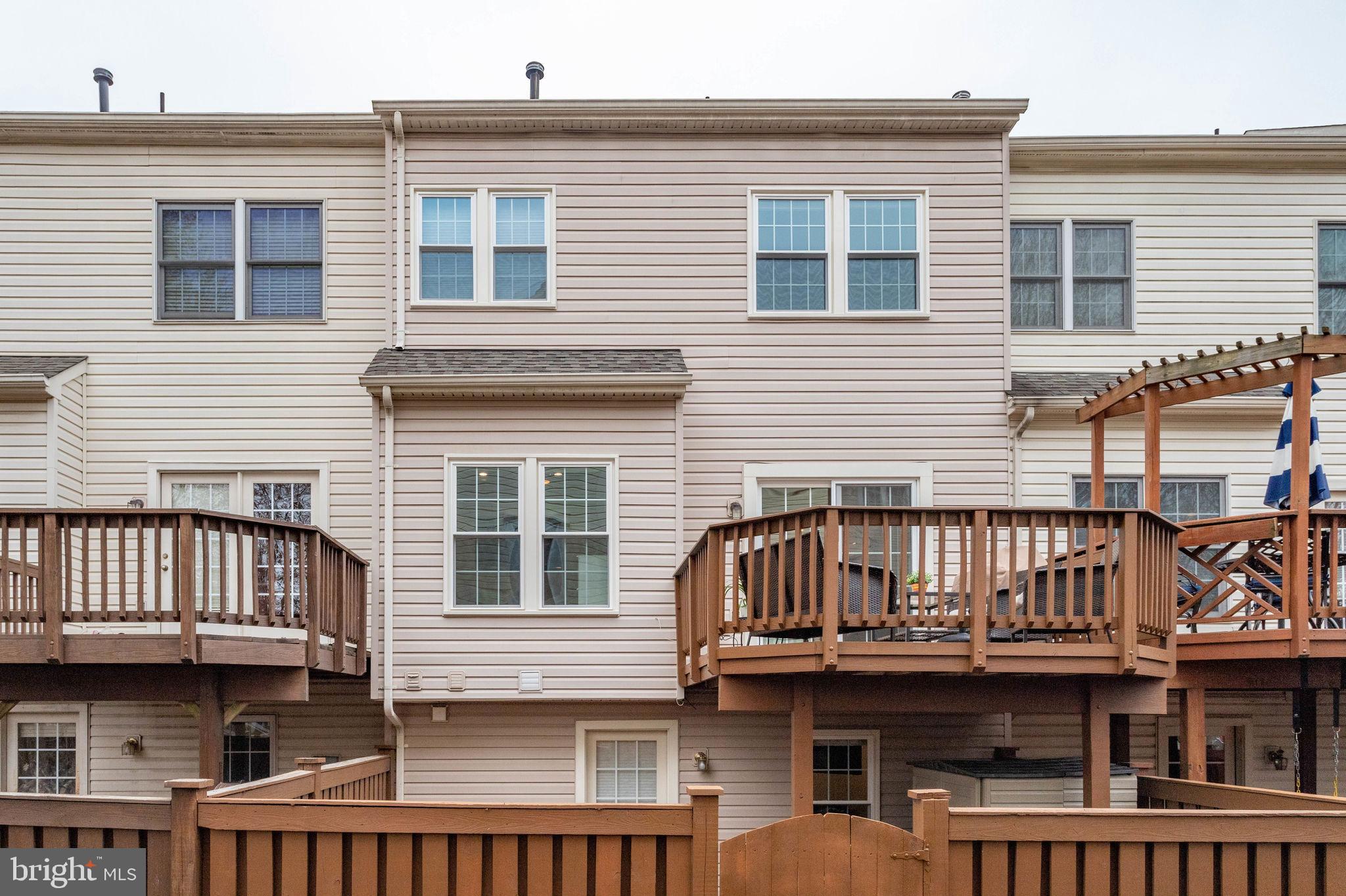 RANDOM HILLS LAND BAY - Residential